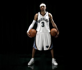 开云在线直播-黑金风暴，里昂掀翻罗马，欧冠半决赛的颠覆之夜