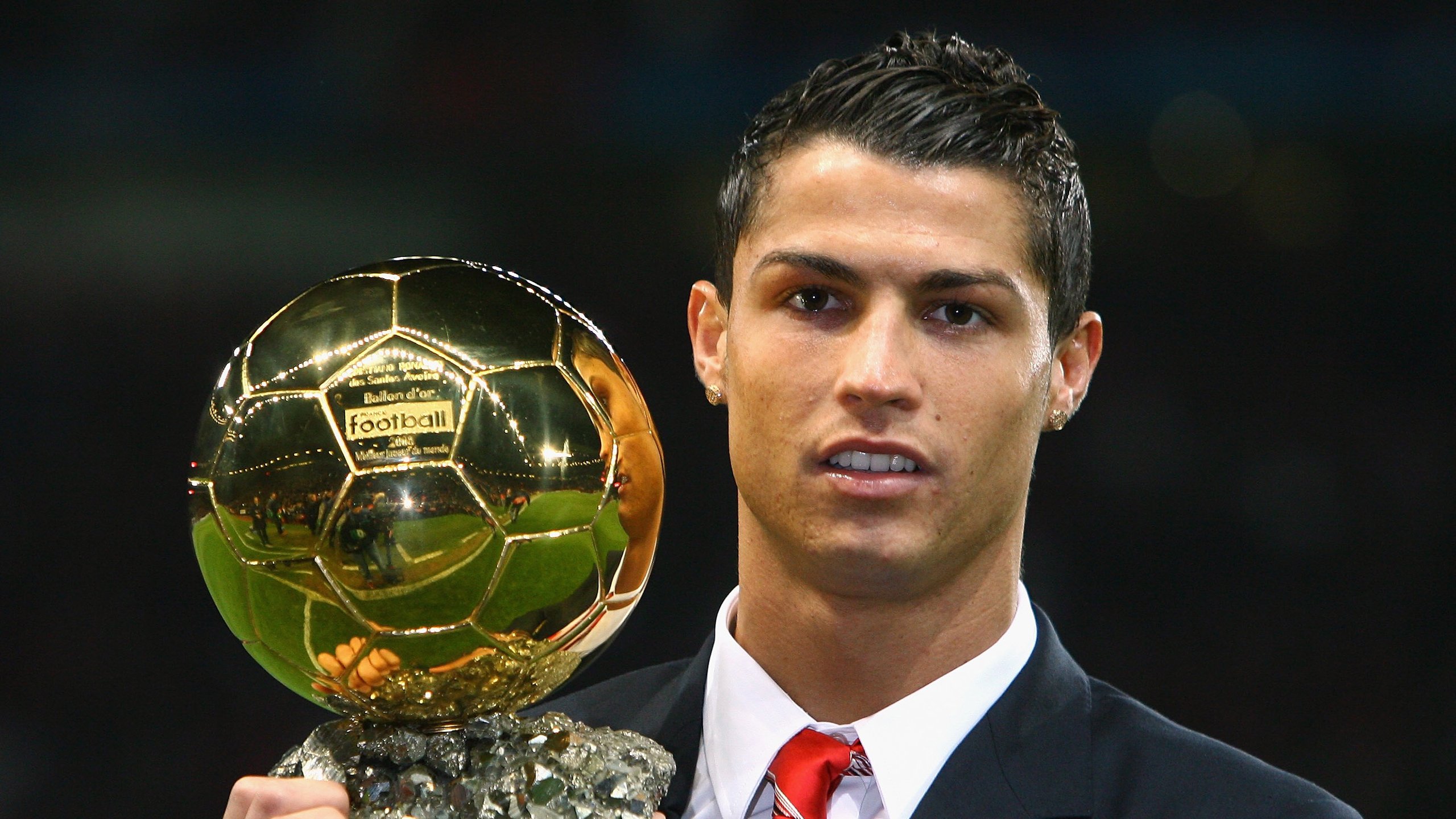 从爱尔兰到德甲，绿茵场上的以小博大哲学