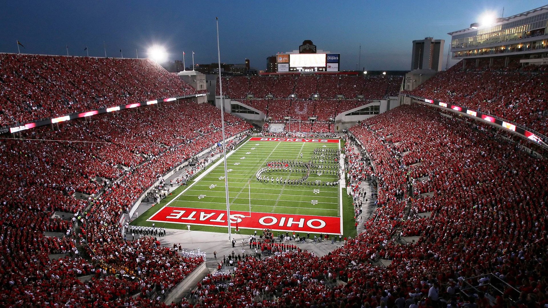 数据爆炸！迪亚斯全面统治赛场，喀麦隆力克芬兰展现黑马潜质